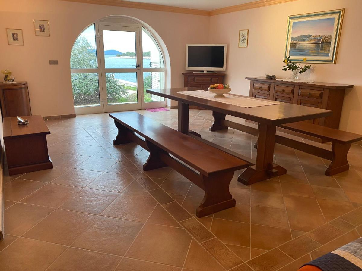 Apartment L'Odore Del Mare Dolac Extérieur photo